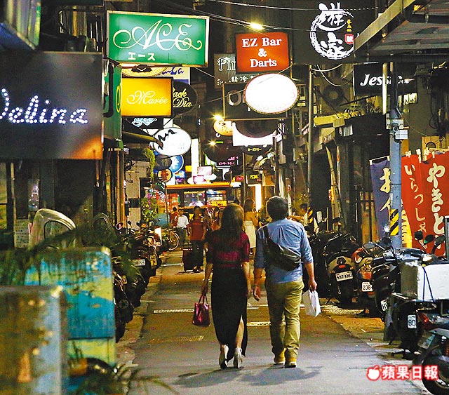 【日式夜场】日式夜场交战守则.Tweet在泰国的各项情色行业中，泰国浴和Go Go Bar是最多人熟悉的。