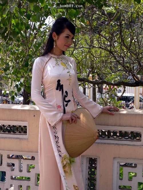 为什幺「越南新娘」特别受到台湾男生的欢迎？看到她们身穿「越式旗袍」大家都买好机票了！